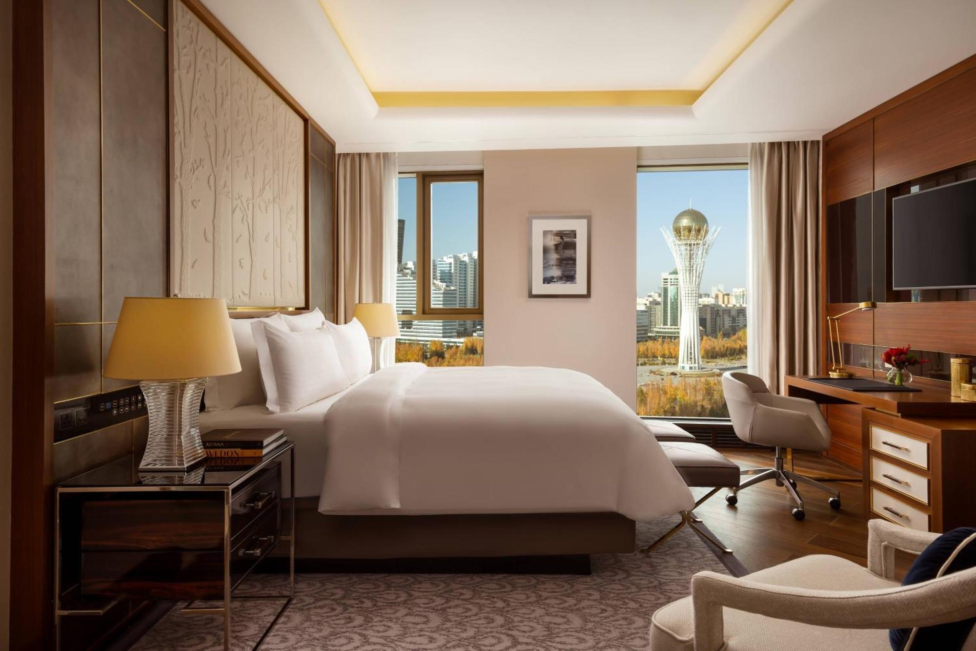 The Ritz-Carlton, Astana Hotel Exterior foto